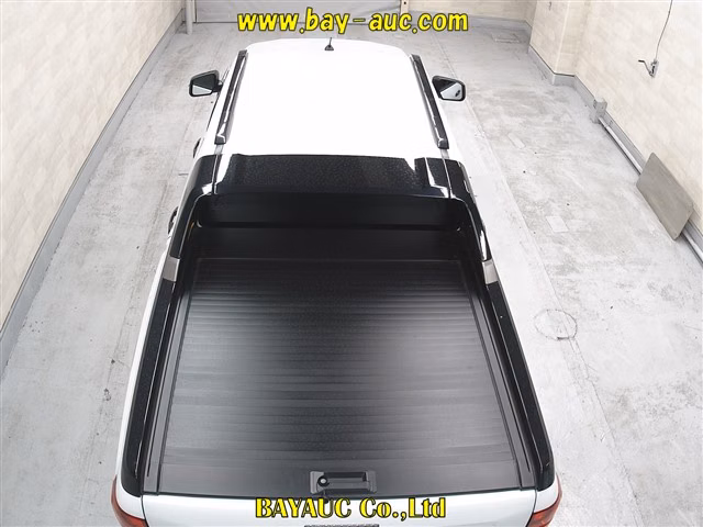 MITSUBISHI TRITON