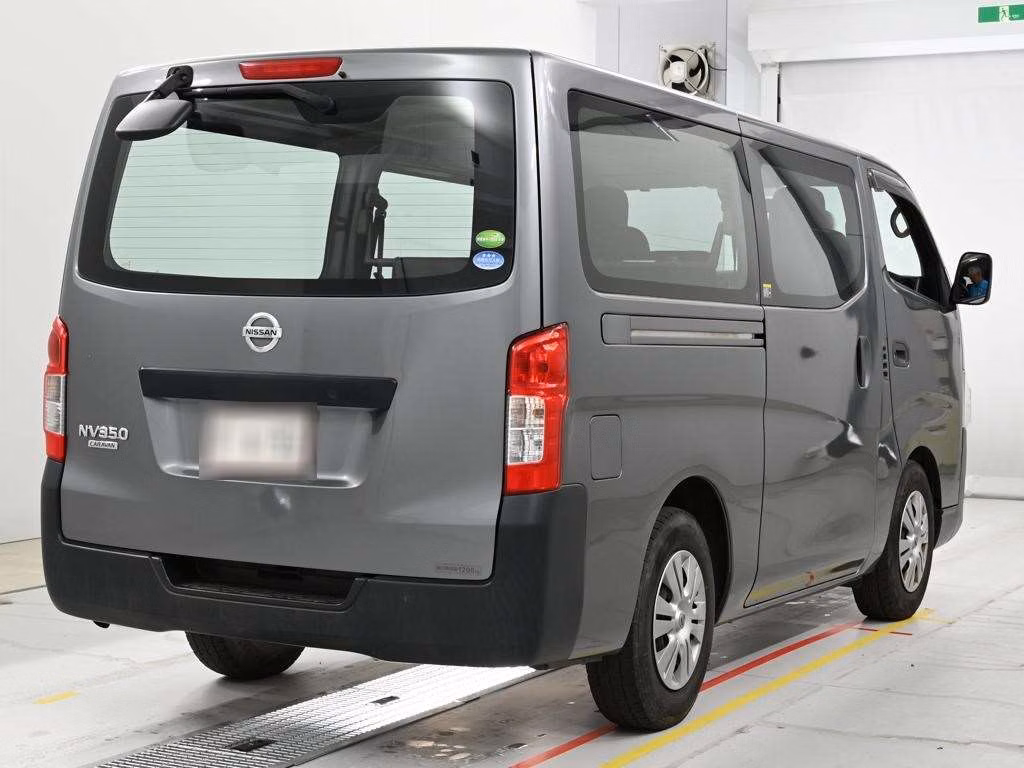 NISSAN NV350 CARAVAN