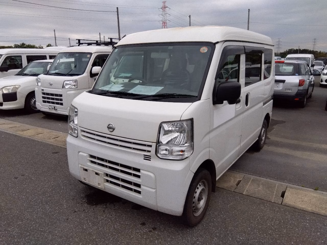 NISSAN NV100 CLIPPER