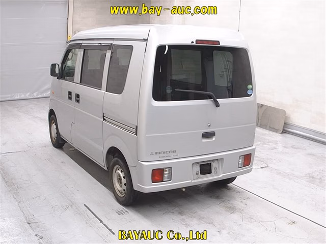 MITSUBISHI MINICAB