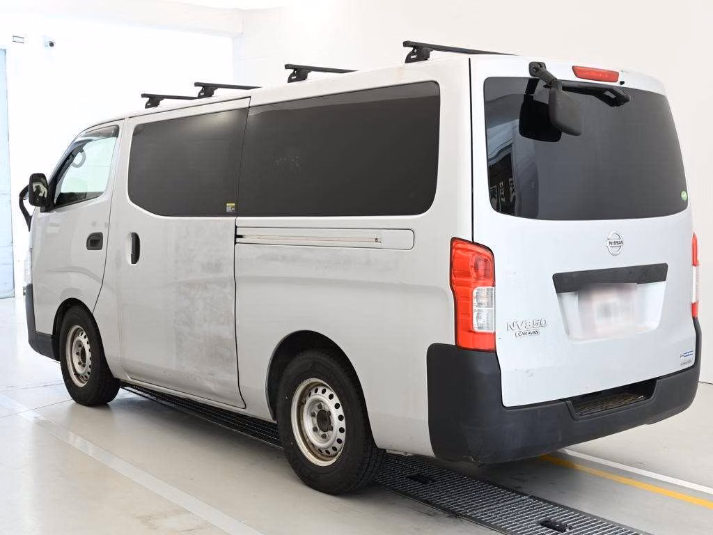 NISSAN NV350 CARAVAN