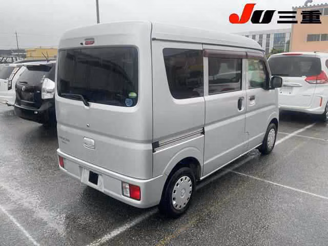 MITSUBISHI MINICAB