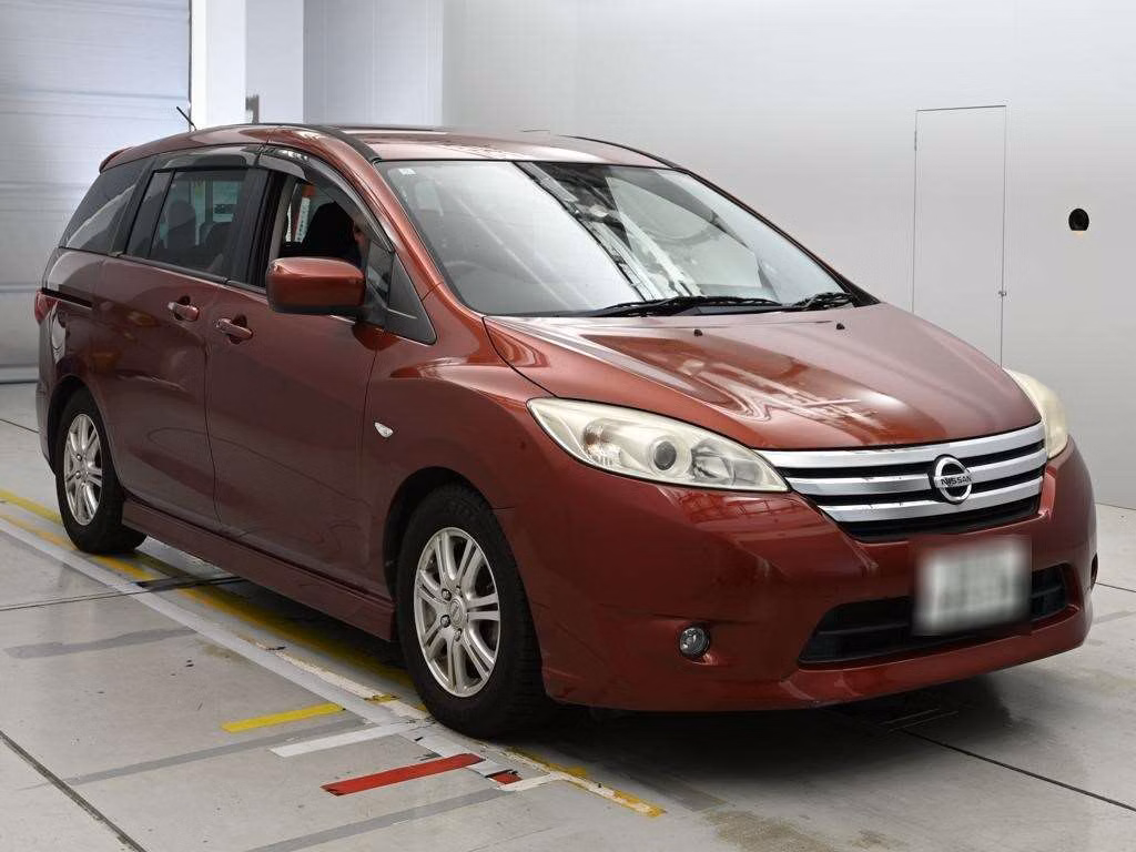 NISSAN LAFESTA