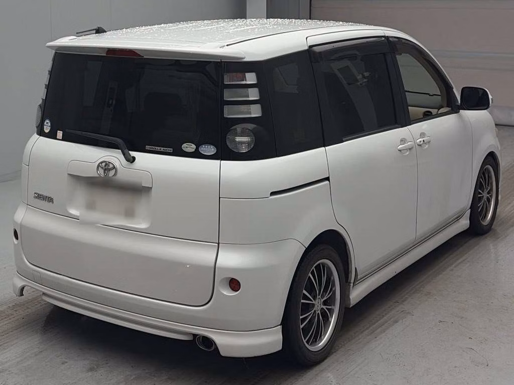 TOYOTA SIENTA