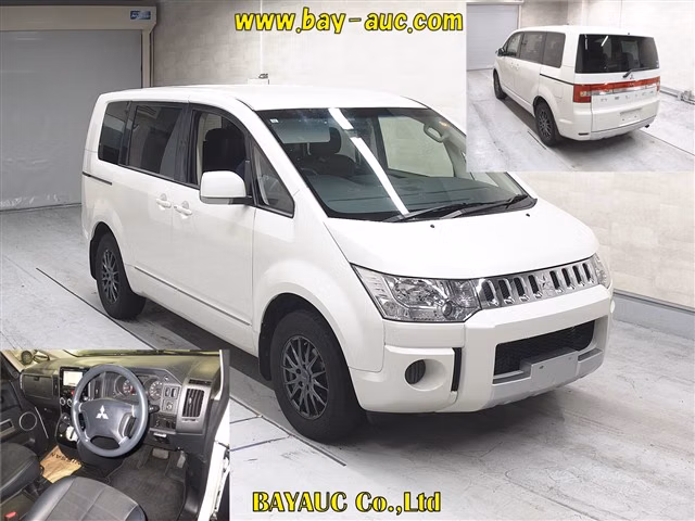 MITSUBISHI DELICA D:5