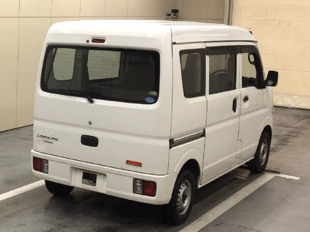 MITSUBISHI MINICAB