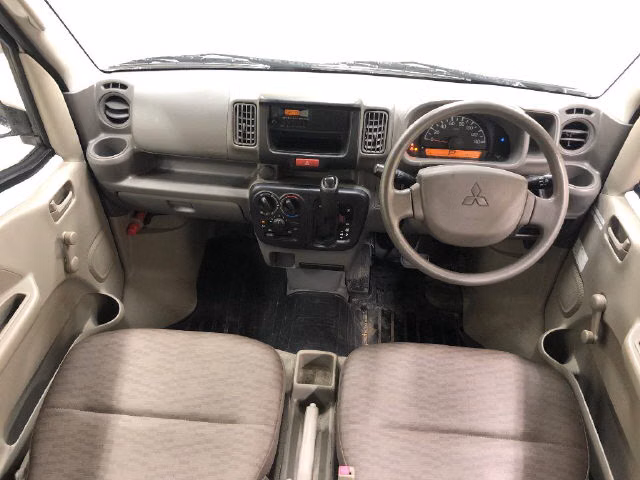 MITSUBISHI MINICAB