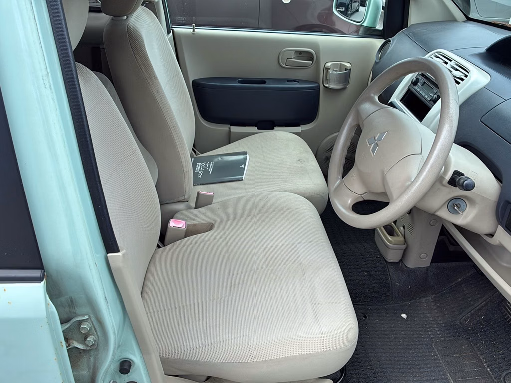 MITSUBISHI EK WAGON
