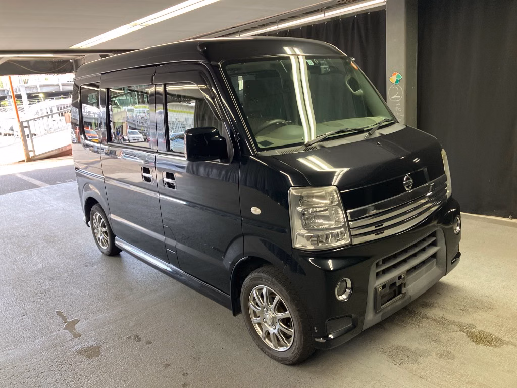 NISSAN NV100 CLIPPER