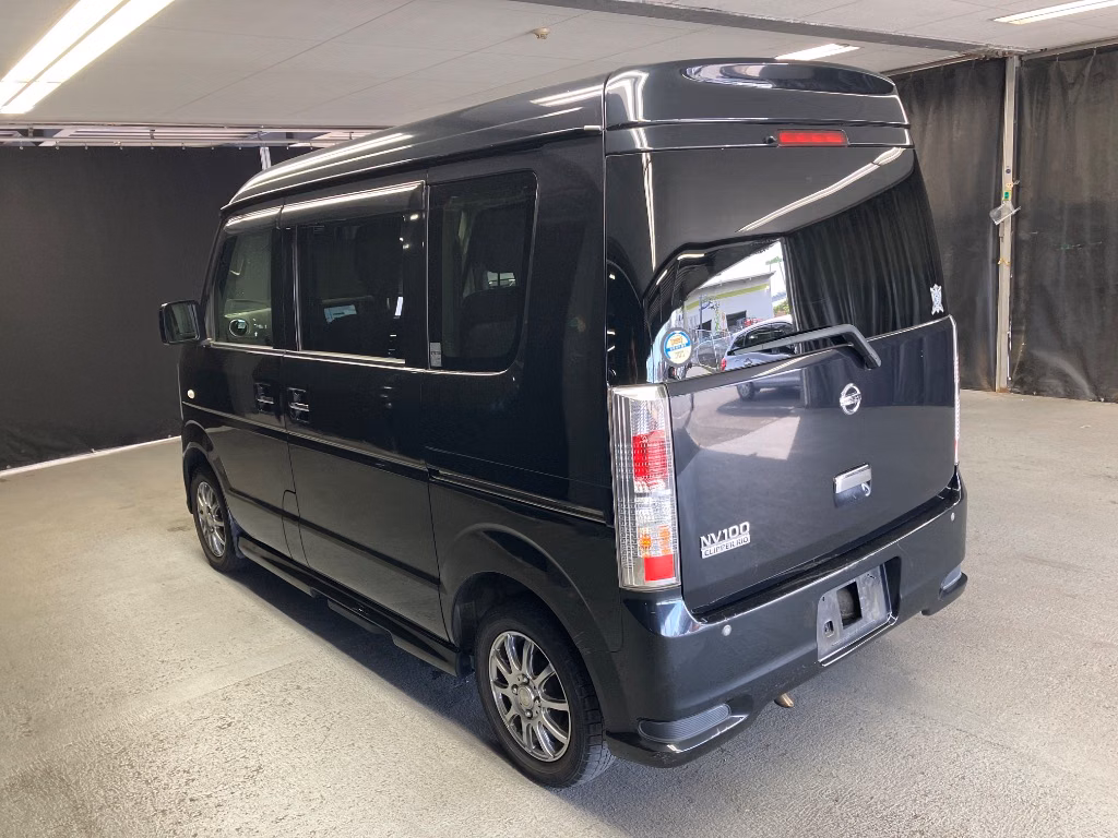 NISSAN NV100 CLIPPER