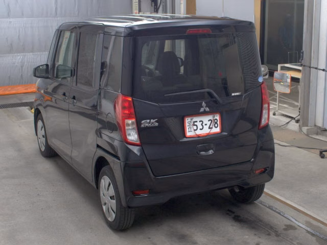 MITSUBISHI EK SPACE