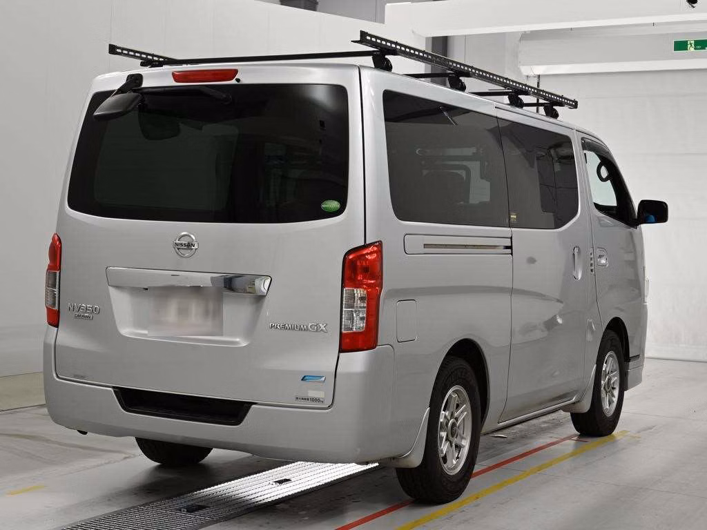 NISSAN NV350 CARAVAN