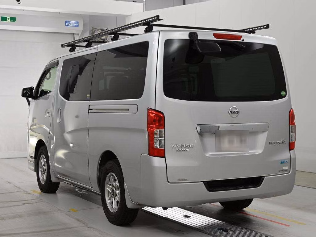 NISSAN NV350 CARAVAN