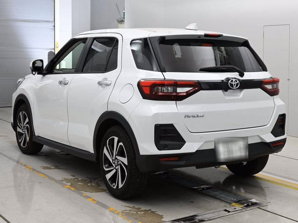 TOYOTA RAIZE