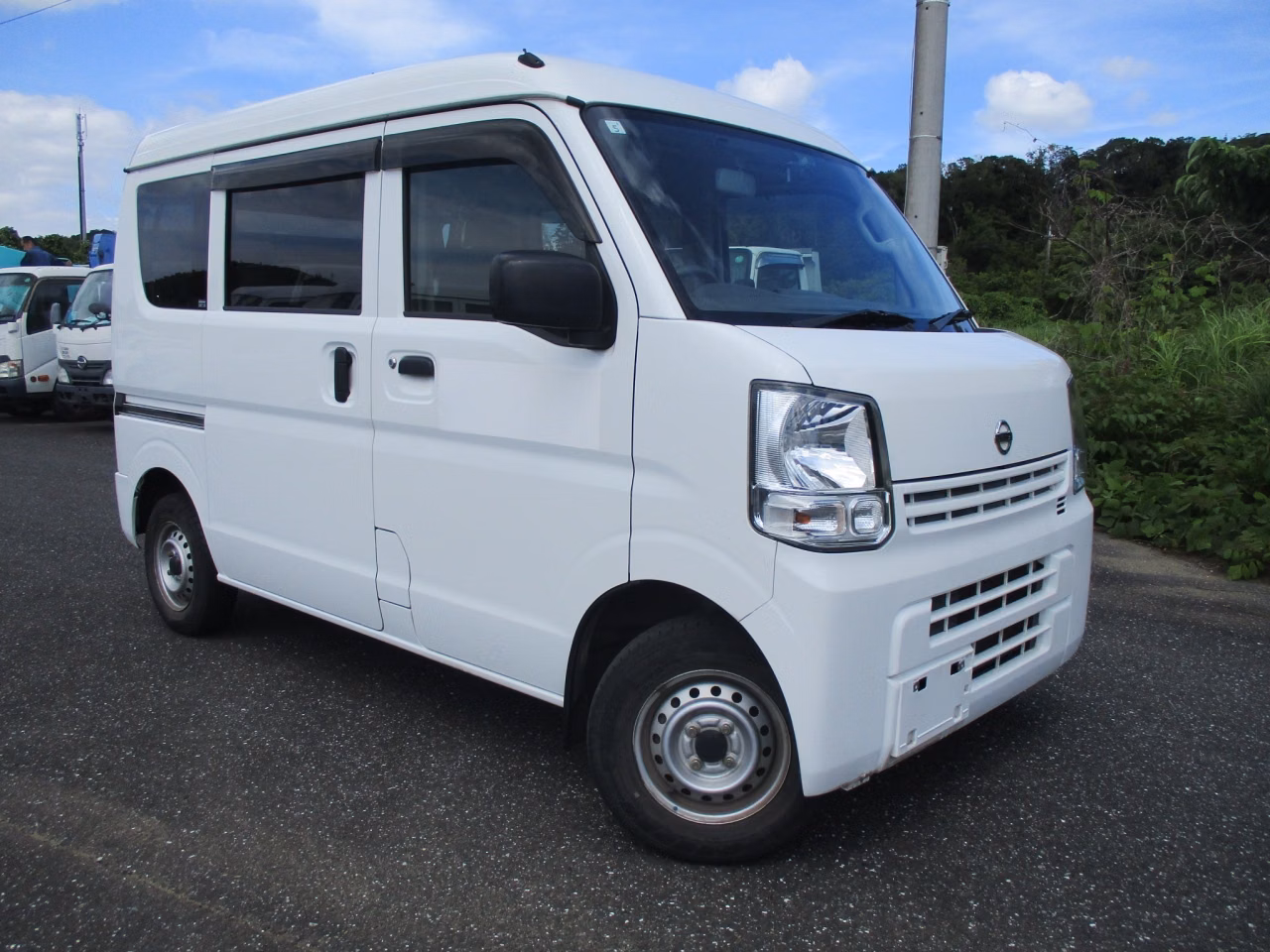 NISSAN NV100 CLIPPER
