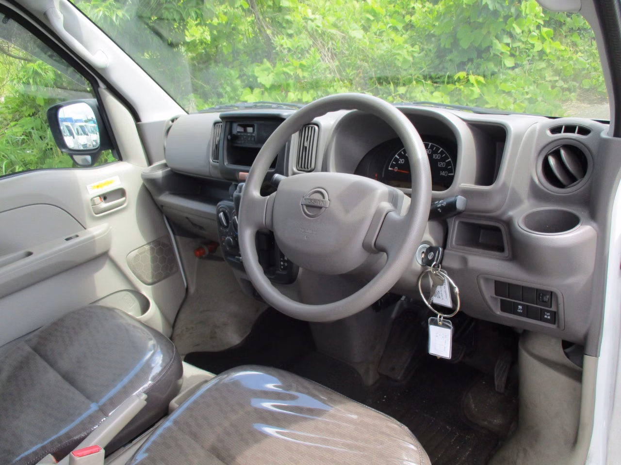 NISSAN NV100 CLIPPER