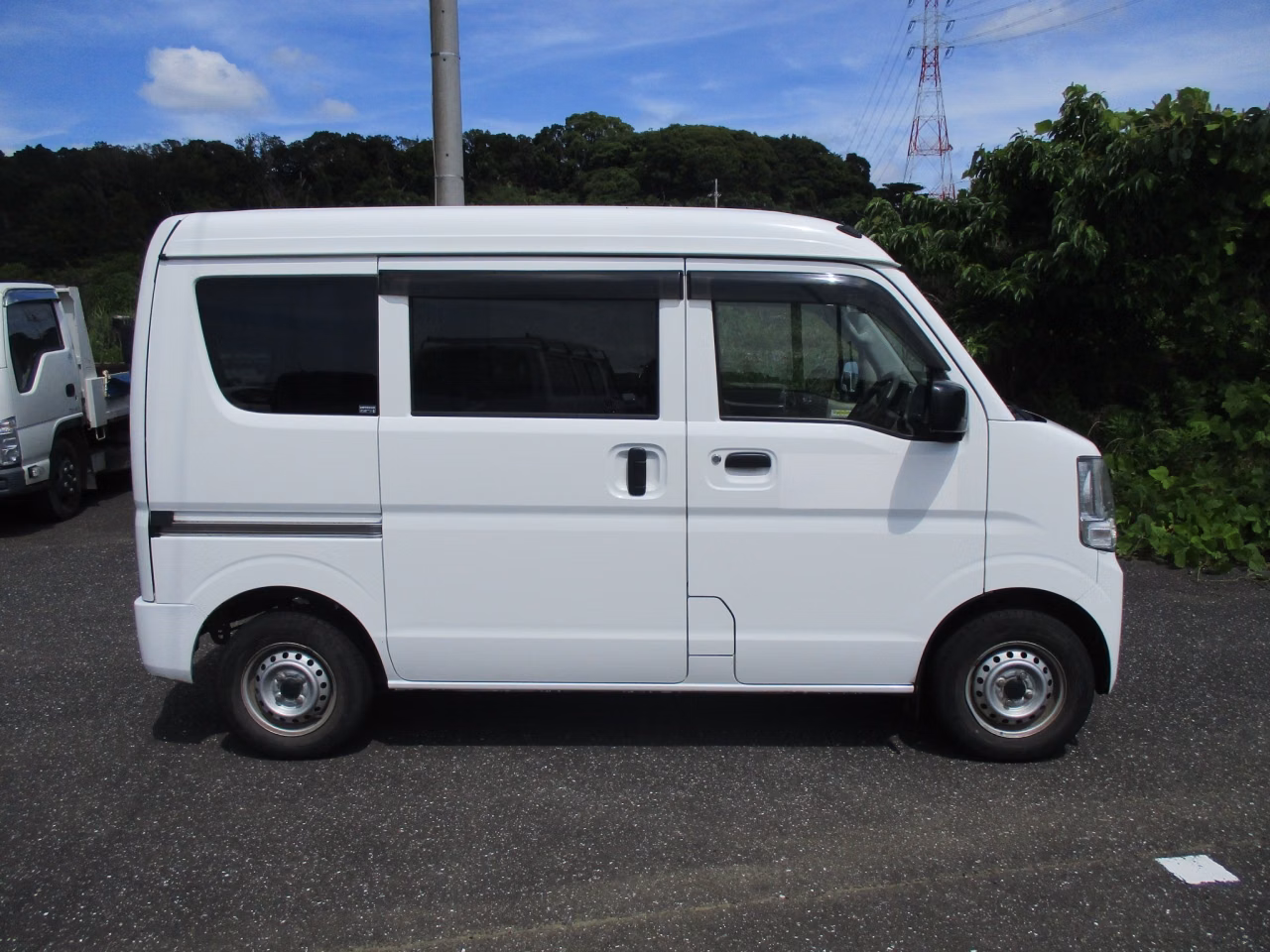 NISSAN NV100 CLIPPER