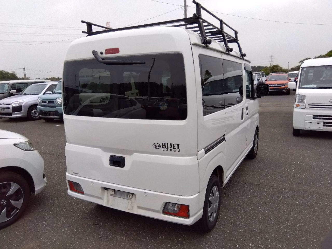 DAIHATSU ATRAI