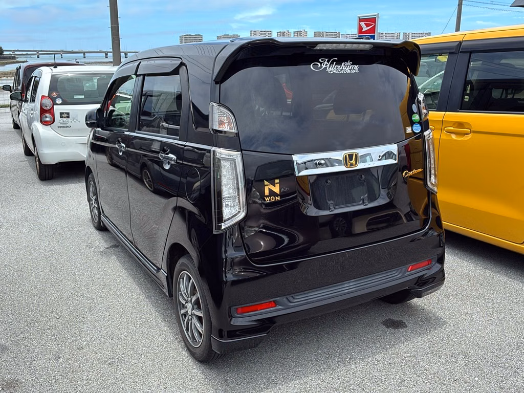 HONDA N-WGN