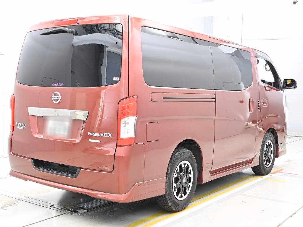 NISSAN NV350 CARAVAN