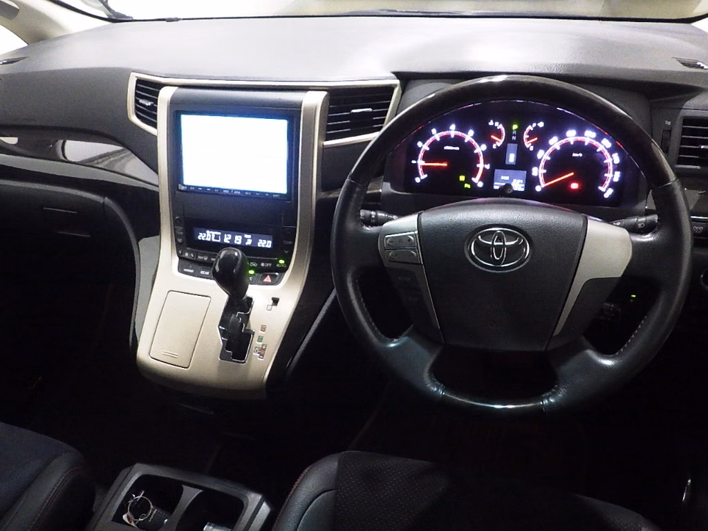 TOYOTA VELLFIRE
