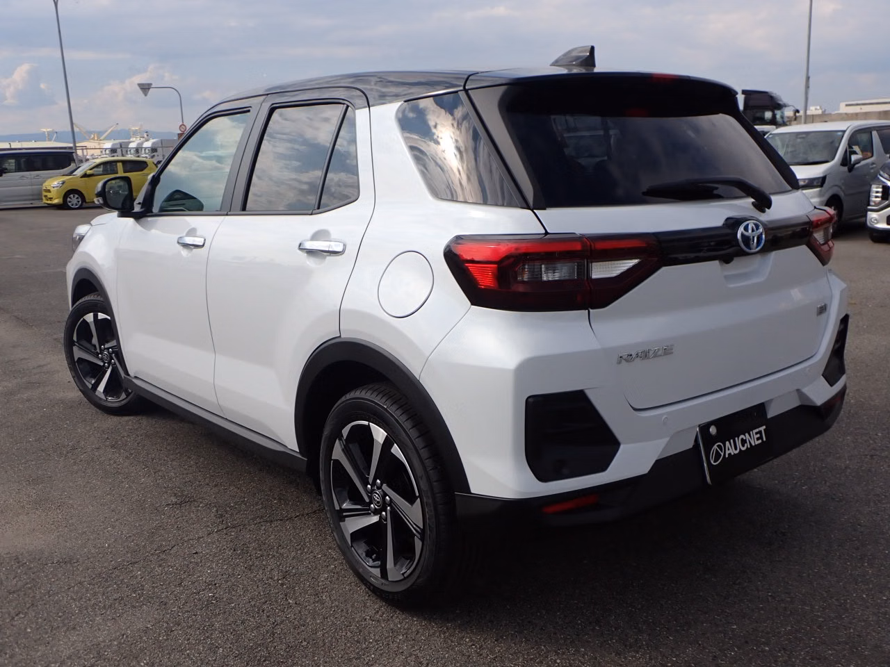 TOYOTA RAIZE