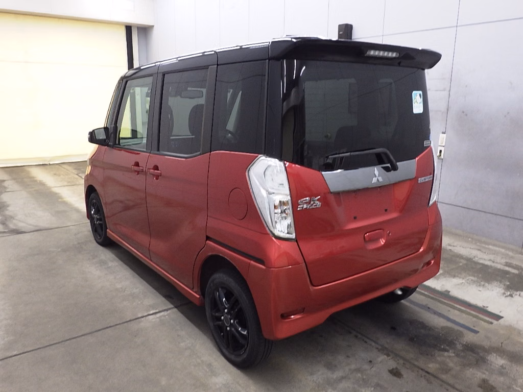 MITSUBISHI EK SPACE