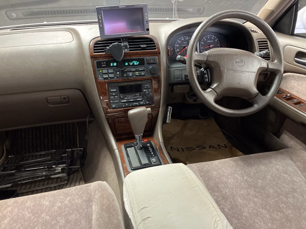 NISSAN CEDRIC