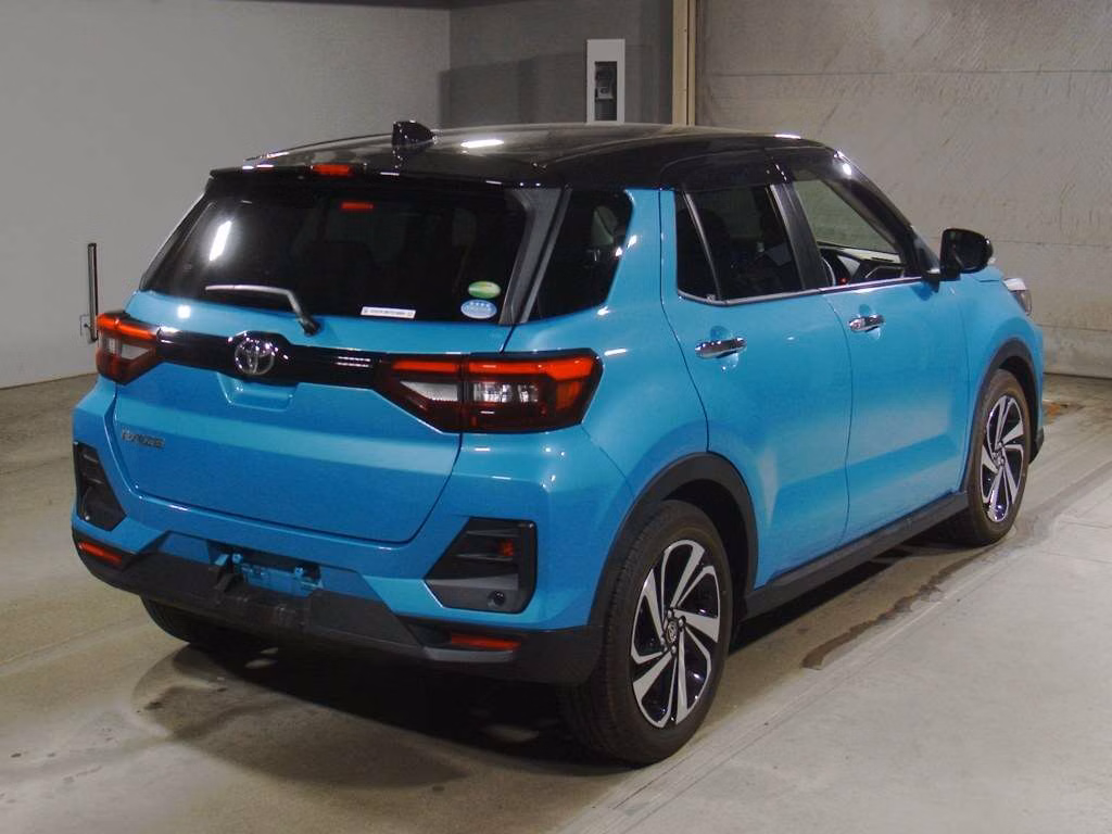 TOYOTA RAIZE