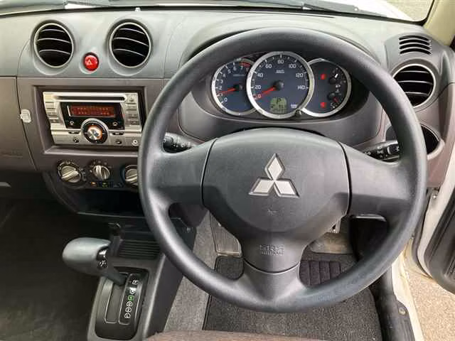 MITSUBISHI PAJERO MINI