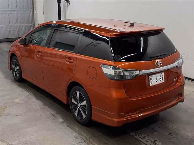 TOYOTA WISH