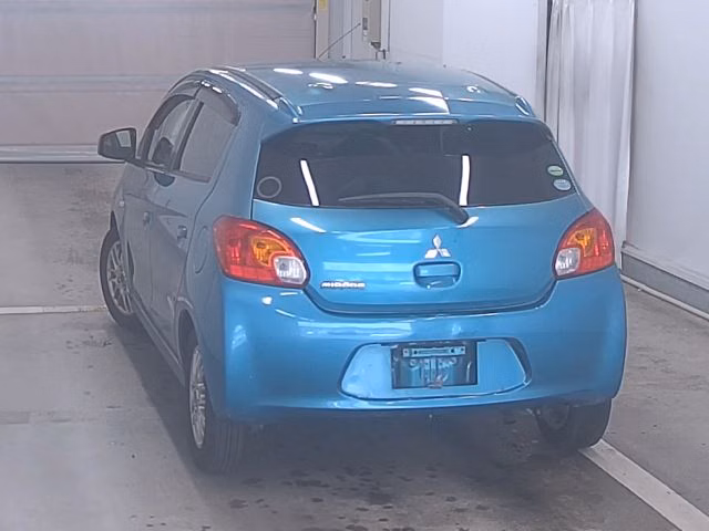 MITSUBISHI MIRAGE
