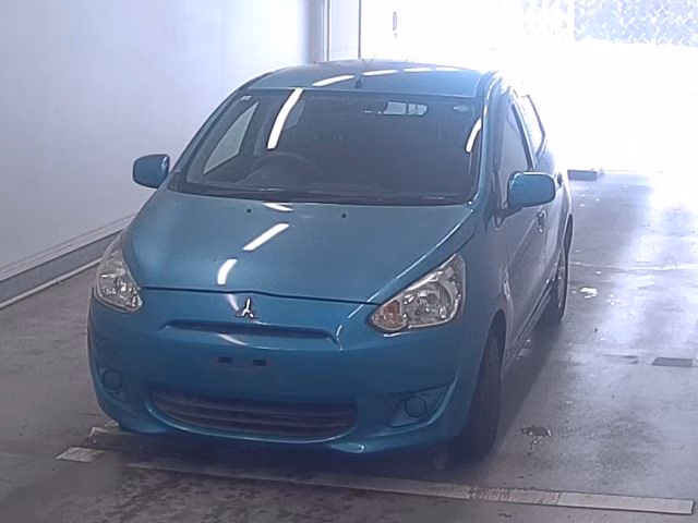 MITSUBISHI MIRAGE