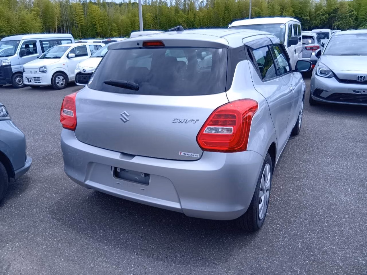 SUZUKI SWIFT