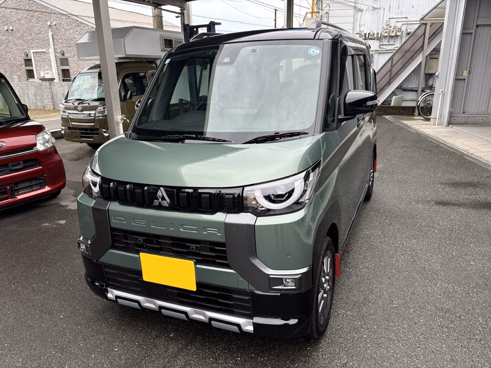 MITSUBISHI DELICA MINI