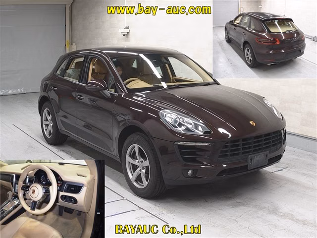 PORSCHE MACAN