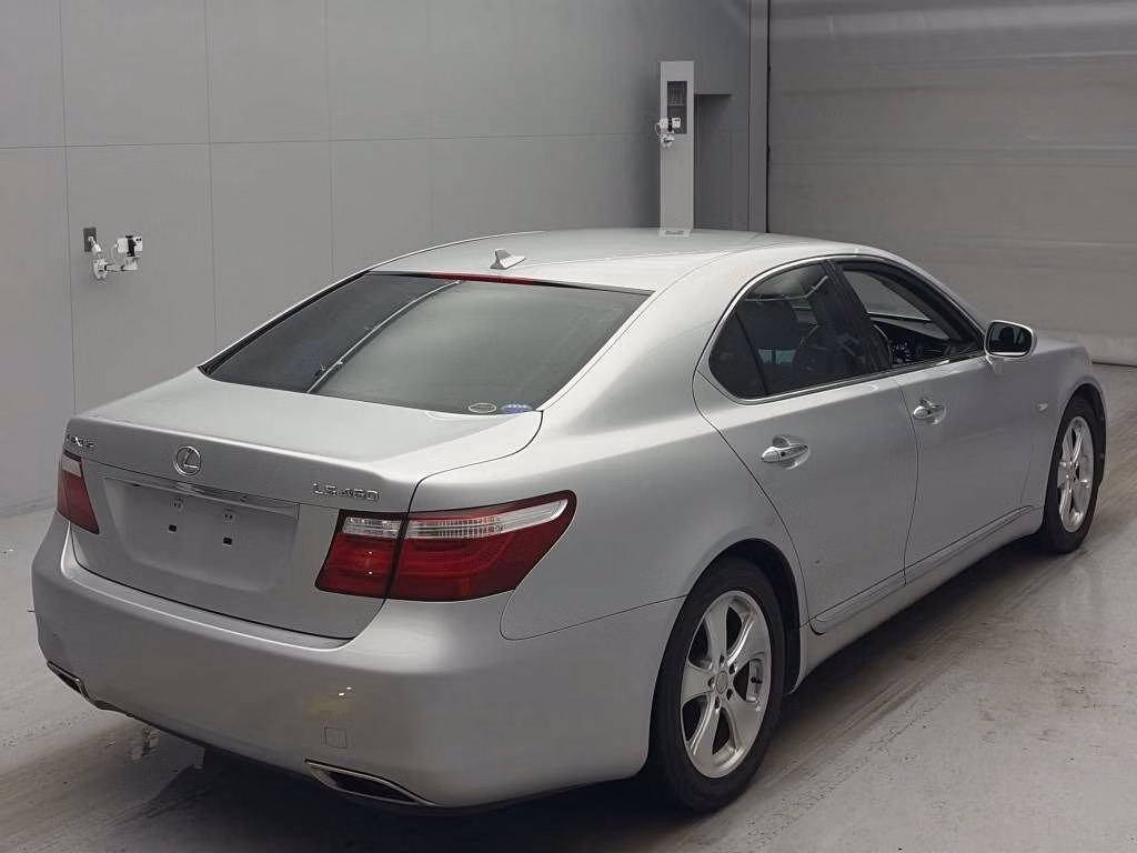 LEXUS LS460
