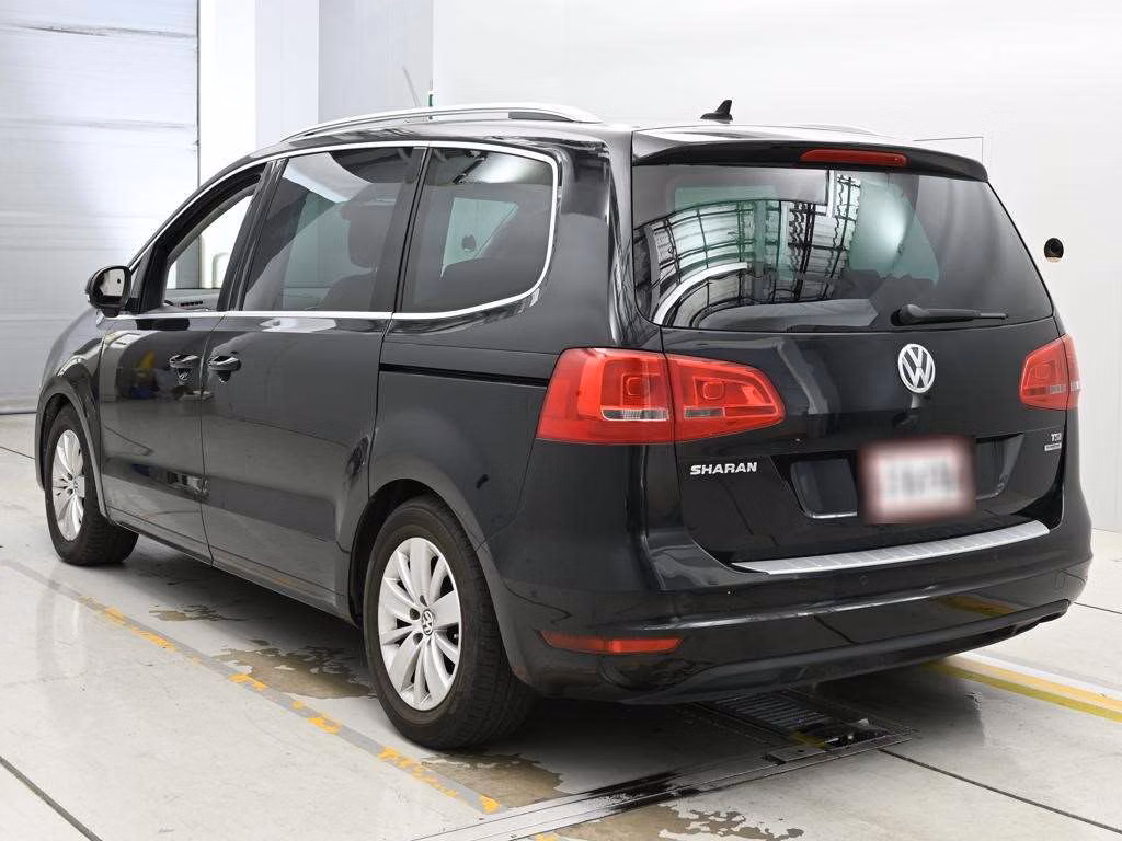 VOLKSWAGEN SHARAN