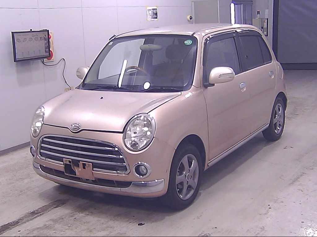 DAIHATSU MIRA GINO