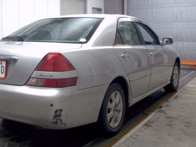 TOYOTA MARK II