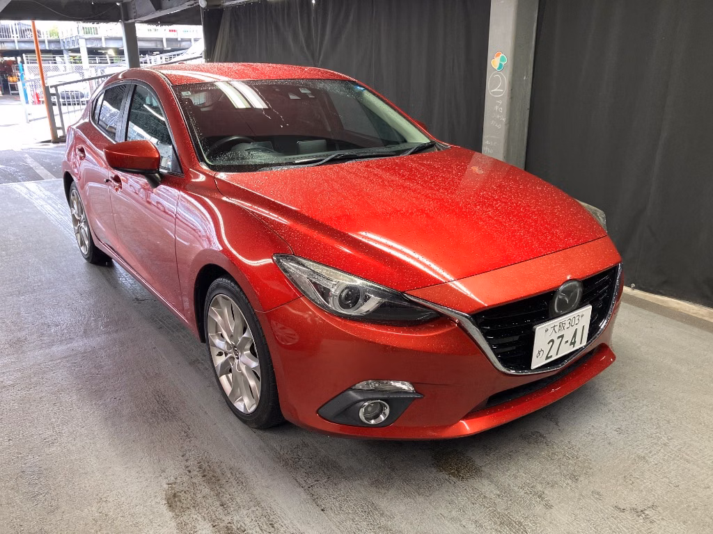 MAZDA AXELA