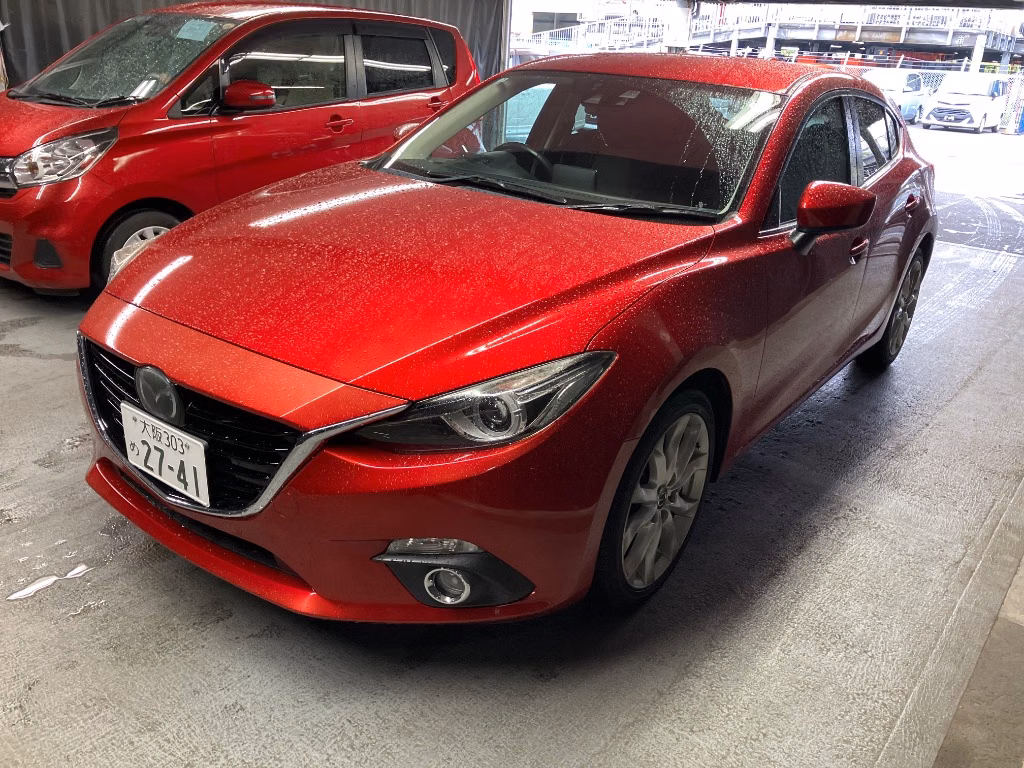 MAZDA AXELA
