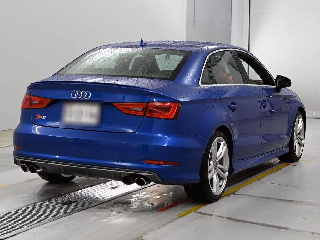 AUDI S3