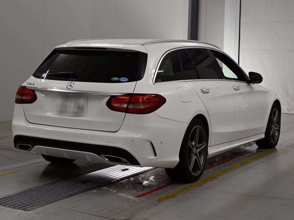 MERCEDES-BENZ C-CLASS