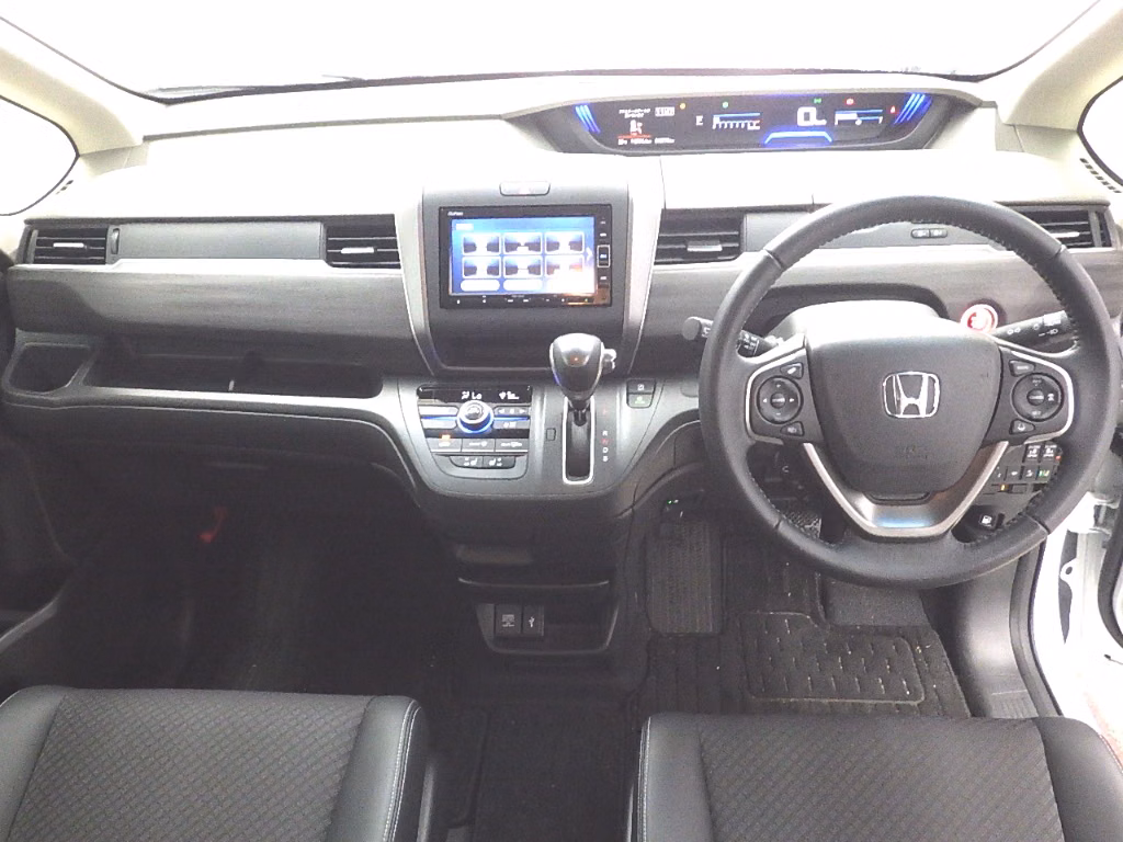 HONDA FREED+