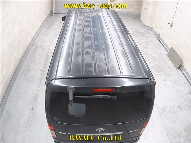 TOYOTA REGIUS ACE