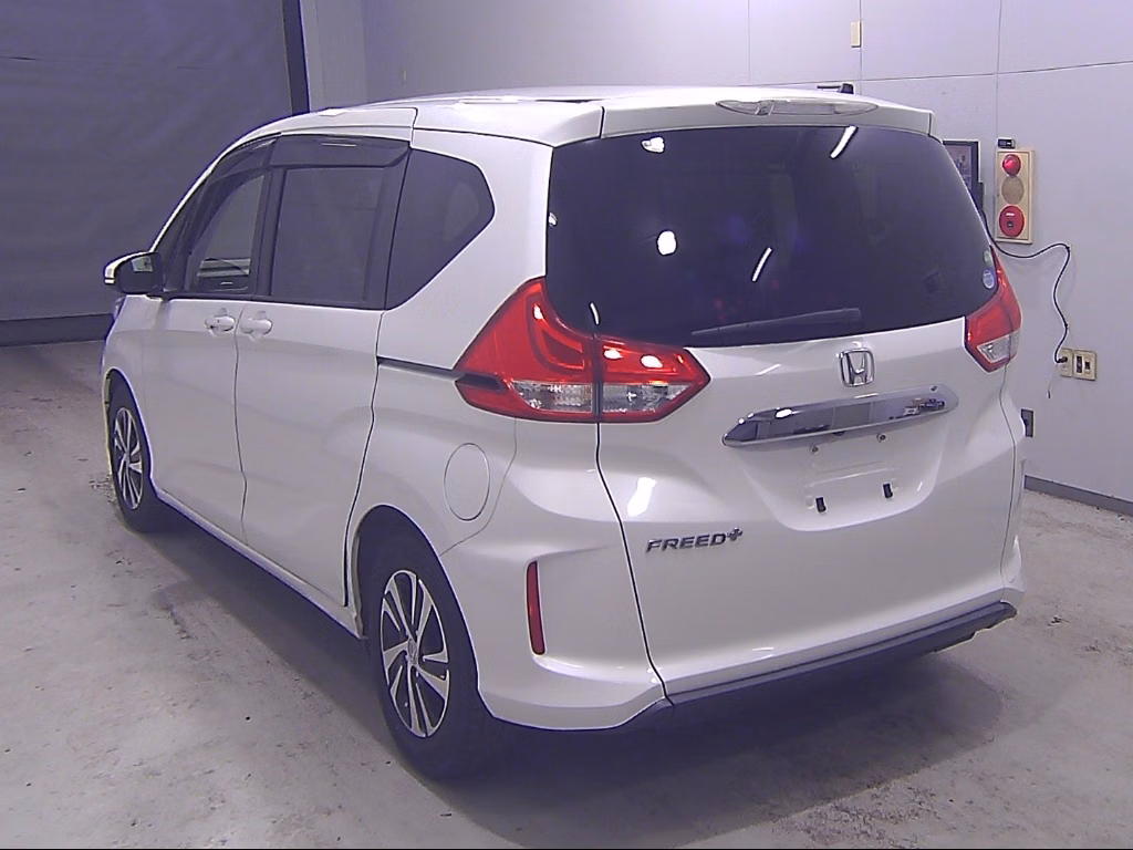 HONDA FREED+