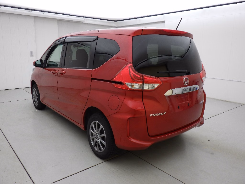 HONDA FREED+