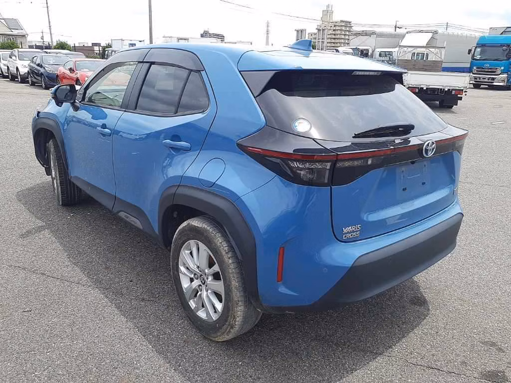 TOYOTA YARIS CROSS