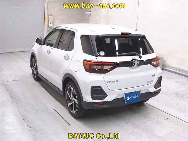 TOYOTA RAIZE